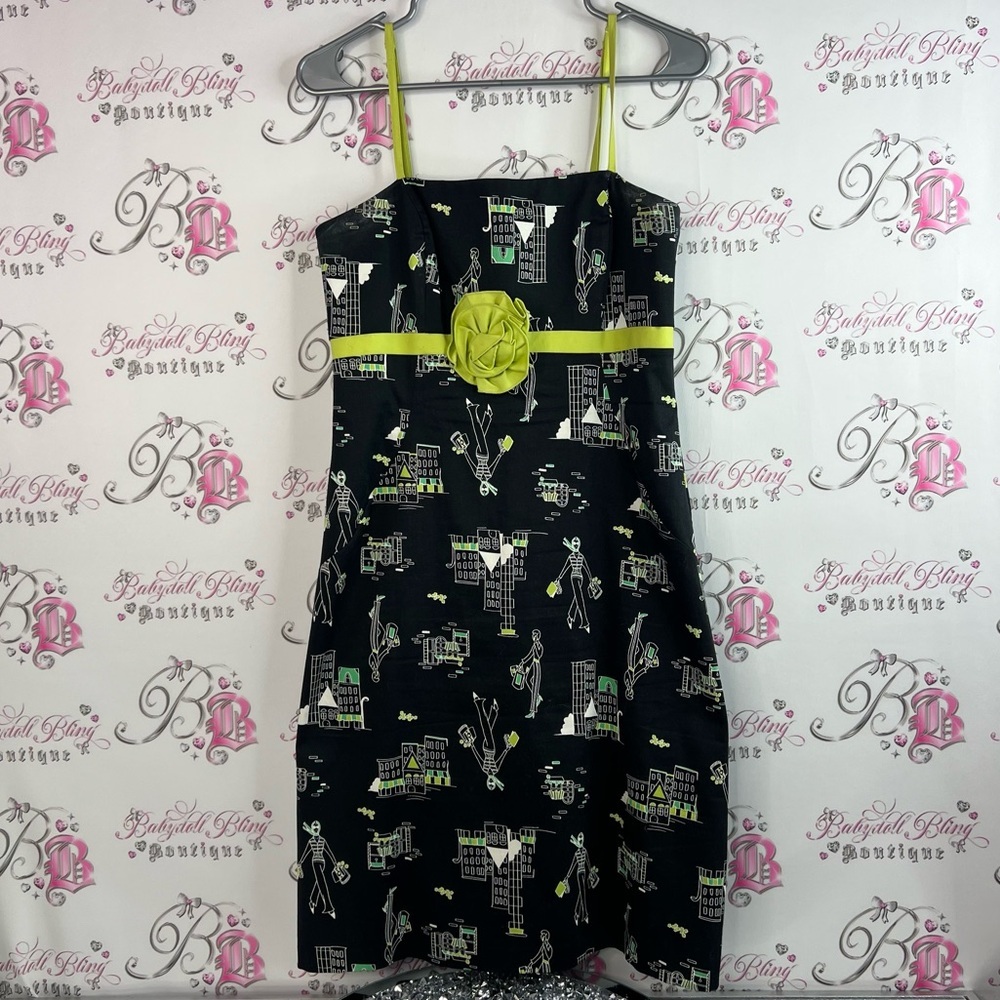 JS signature dress shopping 🛍️ rose 🌹 Stylish Dress black Green Accents shop